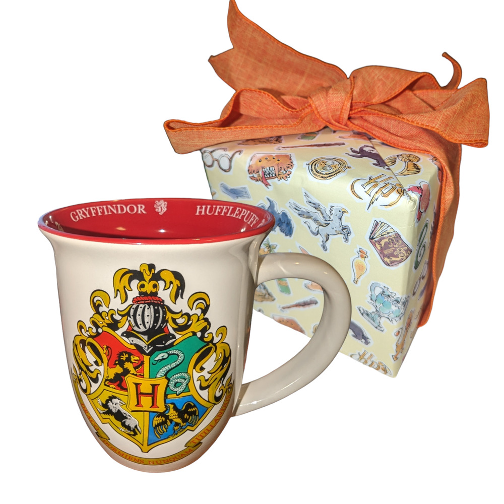 Harry Potter Hogwarts Mug - Gift Wrapped!